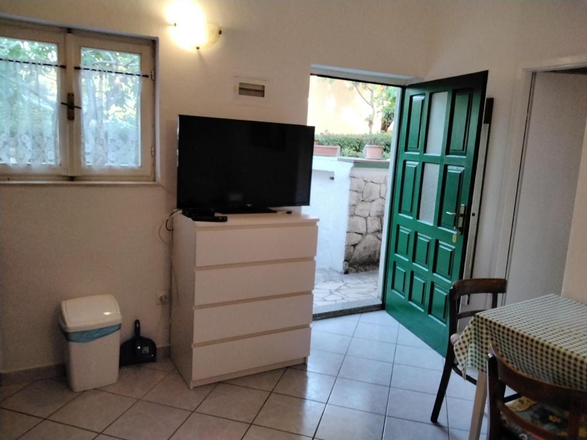 Apartmani Erceg Jadrija Ngoại thất bức ảnh