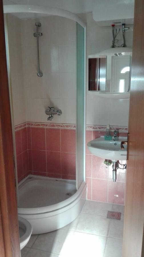 Apartmani Erceg Jadrija Ngoại thất bức ảnh