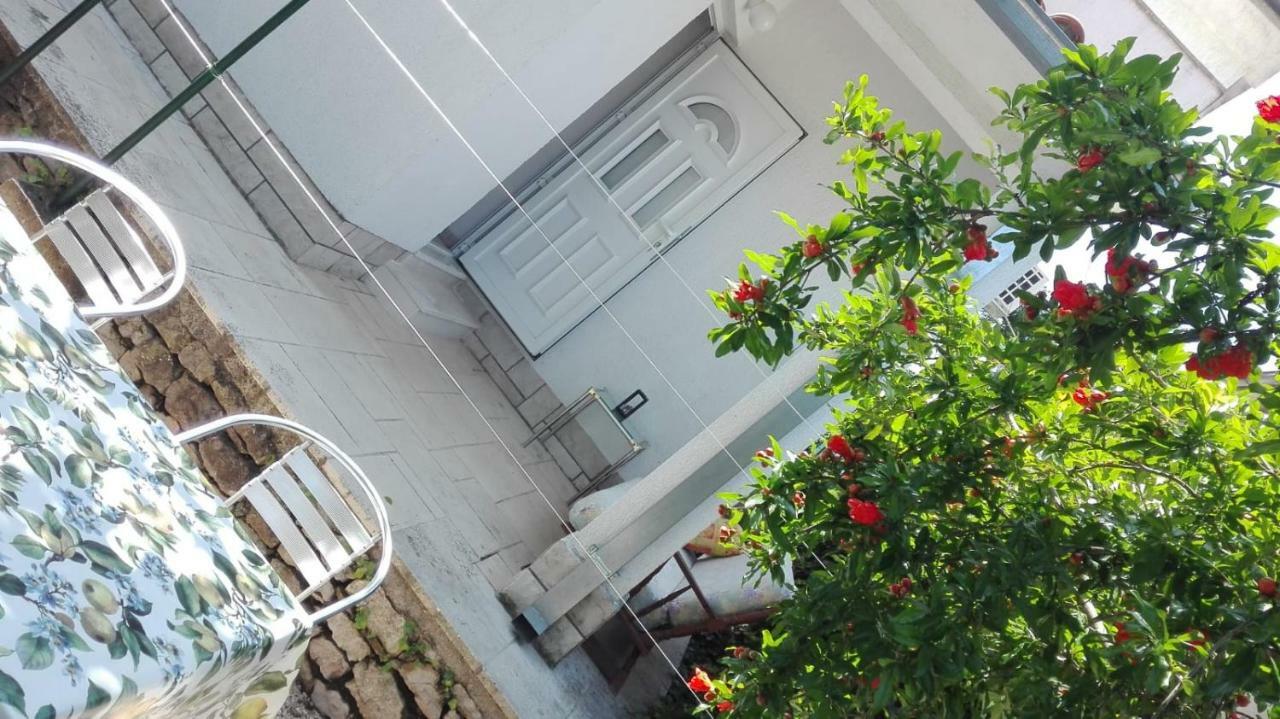 Apartmani Erceg Jadrija Ngoại thất bức ảnh