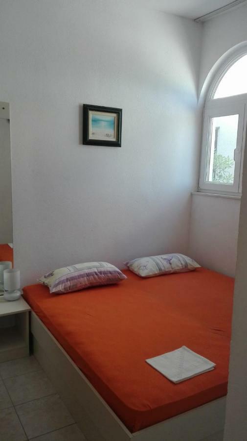 Apartmani Erceg Jadrija Ngoại thất bức ảnh