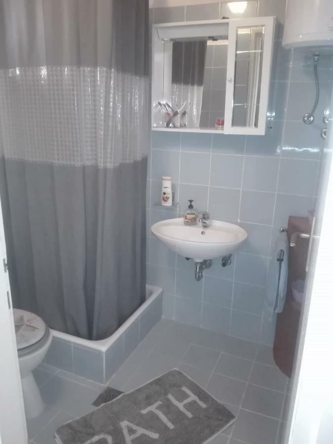 Apartmani Erceg Jadrija Ngoại thất bức ảnh