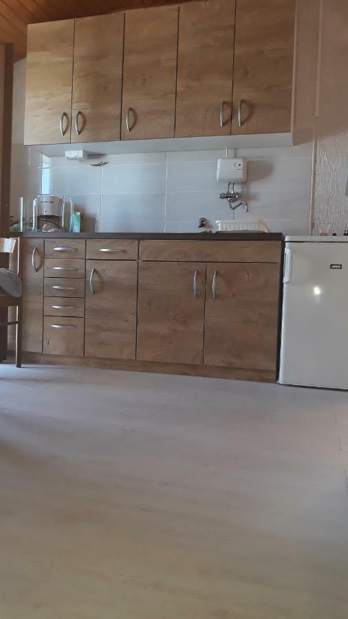 Apartmani Erceg Jadrija Ngoại thất bức ảnh